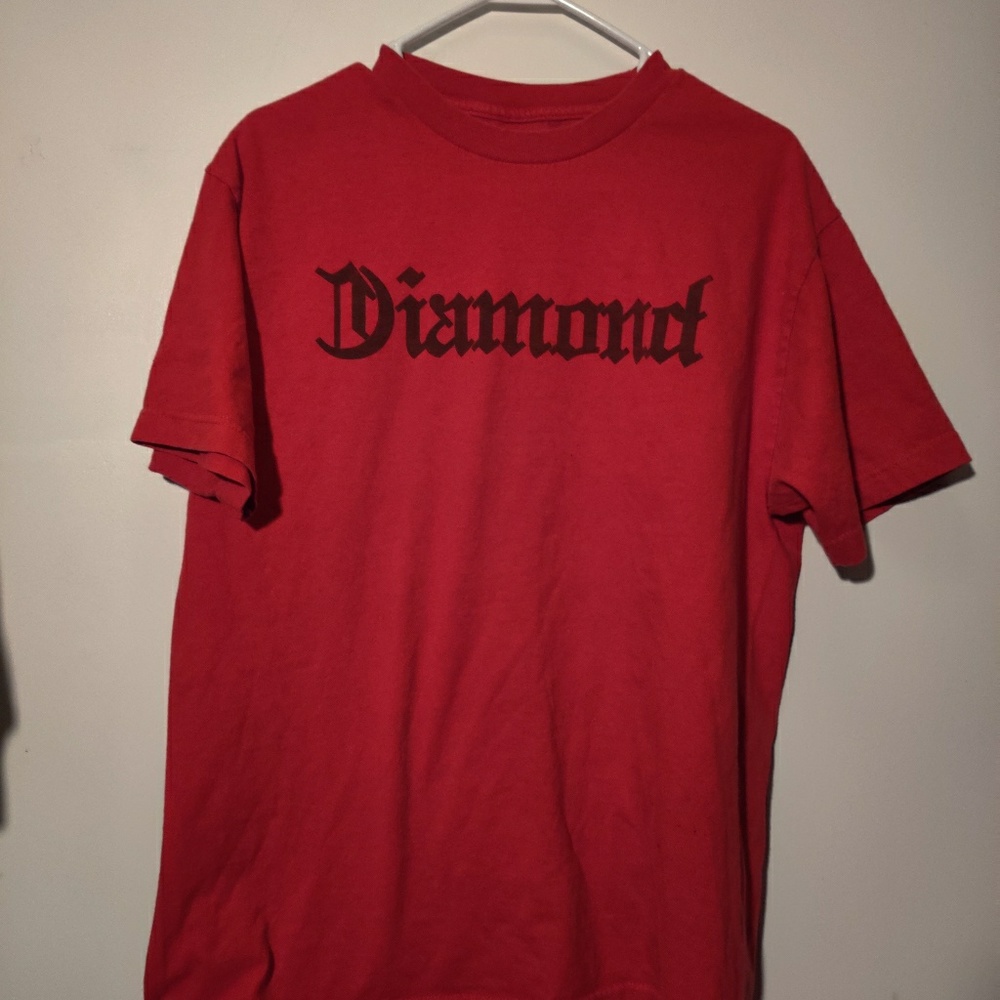 Graphic tee